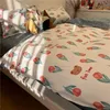 Set di biancheria da letto Ins Purple Tulip Copripiumino con custodia Stile americano Letteratura e lenzuolo d'arte Set biancheria da letto per ragazze King Queen Size Z0612