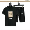 2023Mens Beach Luxurys Designers Fashion Leisure Tracksuits Summer Suits T Shirt Seaside Holiday Shorts مجموعات Man Women Luxury مجموعة رياضية NAD6