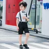 Trikots Jungen Sommer Sets Koreanische Version von Mode Overalls Anzug Kindertag Geburtstag Party Performance Kleid L1776 230613