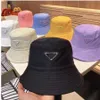 Designer Nylon Emmer Hoed Voor Mannen en Vrouwen Mode Dames Heren Herfst Zomer Driehoek Metalen Zonnehoeden Nieuwe lente Visser Caps Dr276I