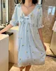 Indumenti da notte da donna Camicia da notte sexy con scollo a V Lady Print Cute Bow Dress Home Summer Camicia da notte a maniche corte Thin Comfort Women Sweet Nightwear