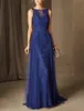 Royal Blue Mother of the Bride Dress 2023 Elegant Jewel Neck golvlängd spets ärmlös med veck applikationer bröllopsfestklänningar mantel de soiree
