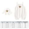 Set di abbigliamento 2PCS Vestiti estivi per bambini con berretto Toddler Cute Bear Sling Pagliaccetto Cappello da pescatore Infant Girl Boy Tuta Outfit 230613
