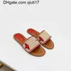 Designer-Hausschuhe für Damen, hochwertige Outdoor-Bankett-Slide-Schuhe, PP-Str-Leinwand-Stickerei, Sommer-Leder-Sandalen, mehrfarbig, flacher Absatz, Mule-Lock-it-Buchstabe, Größe 35–42