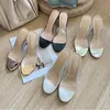 2023 Designer Luxe Pure Couleur Wedge Diapositives Pantoufles Mode Femmes En Cuir En Plein Air Sheer Talons Hauts Talons Sandales Dame Sexy Élégant Peep-toe Talon Pantoufle Chaussures