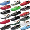 Märke loafers män skor fast färg klassisk trend krokodil mönster mode rund huvud blå vita svarta körskor 878