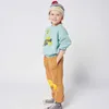 Bluzy bluzy bobo jesień i zimowe bluzy bluzy kreskówkowe kreskówkowe ubrania dziecięce chłopcy swetry dla dziewcząt długie rękawowe śliczne topy 230613