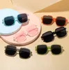 Nouvelles filles couleurs géométrique Rectangle Protection des yeux accessoires enfants couleurs lunettes de soleil filles garçon enfants lunettes de soleil