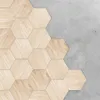 六角形の木製穀物床ステッカーリビングルーム用の自己粘着防水六角形の壁紙