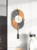 Väggklockor personlighet elegant klocka pendel trä stum ljus lyx modern design reloj pared hängande dekor