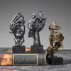 Dekorativa objekt Figurer Mini 3st Set Silence Is Gold Staty Harts Sculpture Figurer Office Home Decoration Desktop Decor Handmade Craft Modern Art 230613