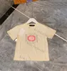 T-shirts baby designer barn tshirts sommar flickor pojkar mode tees barn barn avslappnade bokstäver tryckt lyx varumärke rosa vita toppar tees topp varumärke polo 3 färg