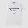Męski designerski designerski koszulka drukowana moda UK T-shirt Wysokiej jakości bawełniany swobodny koszula Luksusowy rękaw luksusowy swobodny t-shirt streetwear