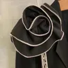Abiti da donna 2023 Spring Diamond Chain Blazer rosa tridimensionali Design elegante Giacca da uomo elegante nera a maniche lunghe di fascia alta