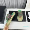 2023-Sandalia bordada Corredores de espuma Diapositivas Zapatillas de diseñador Sandalias de plataforma para mujer Zapatos Celosía rómbica Gancho Bucle Pan de playa Chanclas Tamaño 35-41