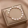 Armband Nya trendiga pärlor armband för kvinnor flickor Elegant pärla lyxiga smycken bröllopspresent R230614
