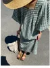 Grundläggande avslappnade klänningar Fashion Square Neck Plaid Puff Sleeve Loose Casual Dress Summer Women Korean Ladies Chic Dresses Elegant Woman Dress 230614