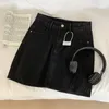 Женские джинсы Y2K Джинсовые мини -юбки для женщин в корейском стиле лето сексуальные женские юбки с широкой ногой повседневная винтажная черная черная высококачественная 230614