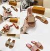 Designer-Hausschuhe für Damen, hochwertige Outdoor-Bankett-Slide-Schuhe, PP-Str-Leinwand-Stickerei, Sommer-Leder-Sandalen, mehrfarbig, flacher Absatz, Mule-Lock-it-Buchstabe, Größe 35–42