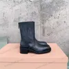 2023 Luxurys Designers Women Miu Boots Tall Band Platform Boots Y2K Style Brown Leather Riker Boot Round Toe Heel Martin Boots Belt Buckle Trim Trim