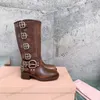 2023 Роскошные дизайнеры женщин Miu Boots High High Platform Boots Y2K в стиле коричневый кожаный байкер круглый ноги