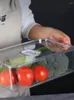 Bottiglie di stoccaggio Contenitore per frigorifero con coperchi Contenitori per alimenti per frutta Verdure Uova Congelatore Frigorifero Armadio impilabile Organizzatore da cucina
