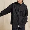 Camisas casuales para hombres Flor de anacardo japonés Peris Serie oscura Estilo de trabajo con múltiples bolsillos Camisa de manga larga para jóvenes para hombres Camisa de mezclilla Lavado suelto Negro