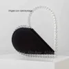 Bolsos de mano de noche con diamantes en forma de corazón para mujer, nuevo diseñador, cristal brillante, mango acrílico, monedero de satén negro para fiesta de boda