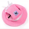 Abbigliamento per cani 2023 Cappello per animali domestici Cappello a tesa tonda per cani con fori per le orecchie per cucciolo Pet Grooming Dress Up Visiera parasole porosa per esterni