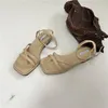 Sandaler Kvinna Sandal 293 lågklackade skor med rem 2024 Women's Square Toe Flip Flops Platform Girls Fashion Block Comfort