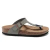 Designer Sandaler gratis frakt Sandal Slide Platform Birks Boston Cogs Män kvinnor Slipper Soft Luxurys Designer Sandaler S musta läderremskor utomhusstorlek 35-46