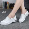 Scarpe eleganti Cuscino autunnale da donna Tacco inclinato bianco Antiscivolo Tempo libero Donna Madre Piccolo lavoro da estetista