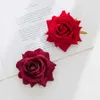 Gedroogde bloemen 100 stuks groothandel kunstmatige bruiloft woondecoratie accessoires diy kerstslinger bloemenmuur zijde roos