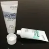 Biała plastikowa rurka kosmetyczna uzupełniająca balsam z balsamem do ust wyposażony na ściskanie butelki do góry nogami do ręcznego kremowego kremu szamponem WMMBP