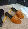 Slipare Slipper Metallic Slide Sandals Designer Slides Women Letter Luxury Patent Leather Slippers Summer Ladies Beach Sandal Party Wedding Fashion L J230615