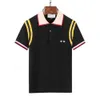 Camisa polo masculina de design listrado em preto e branco, manga curta, gola T, designer de marca, polo de lapela DP6J