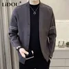 Mäns tröjor Autumn Winter Fashion Temperament Enkel koreansk tröja man Gentle Knitwear Solid Color Loose Male Topps Streetwear Clothes 230615