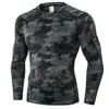 T-shirts pour hommes Camouflage à manches longues pour hommes T-shirt de course à compression pour hommes Rashgard Séchage rapide Gym Fitness Sports de plein air Collants Sportswear 230615