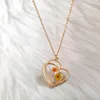 Pendant Necklaces Renya Handmade Resin Double Heart Necklace Real Pressed Dried Flower Short For Women Girl Summer Jewelry Gifts