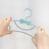Nieuwe 6 Stuks Draagbare Kids Kleerhanger Winddicht Plastic Display Broek Hangers Rekken Jassen Opslag Hanger Huishoudelijke Closet Organizer