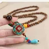 Collane con ciondolo Collana in legno di sandalo etnico tibetano fatto a mano Vintage Nepal Beads Jewelry Fashion Buddha