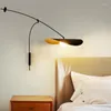 Candeeiro de parede escandinavo criativo LED ajustável luz de braço longo decorativo quarto iluminação para leitura arandelas giratórias