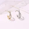 Dos Boucles D'oreilles Punk Métal Zircon Oreille Manchette Clip Pour Les Femmes Pas Percé C Forme Géométrique Petit Wrap Clips Bijoux