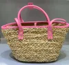 Bolsa de praia bolsa de compras de tecido de palha bordada cesta de vegetais verão novo feitiço bolsa de férias bolsa 230615