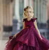 Wunderschönes Ballkleid für Blumenmädchen, Spitzenapplikationen, formelle Kleidung für Kinder, rückenfrei, 3D-Blumen, Geburtstagsfeier, Festzugkleid für Kleinkinder