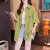 Kvinnors blusar Fashion Lapel skarvade fickor Letter Folds Asymmetrical Shirt Women's Clothing 2023 Summer Casual Tops Loose Commute