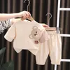 ファッションボーイズの服セット夏の半袖の子供トラックスーツトップパンツ2pc