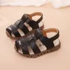 Sandaler Cozulma Summer Baby Boy Shoes Kids Beach For Boys Soft Leather Bottom Nonslip Stängd tå Säkrade barn 230615