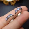 Anillos de racimo Piedra lunar azul natural Anillo de cuerpo puro Luz simple Diosa de lujo necesaria