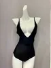 Costume da bagno da donna adatto per una varietà di scene Swimsauit adatto per la linea da spiaggia parco acquatico tutina design estate spiaggia moda oanesie